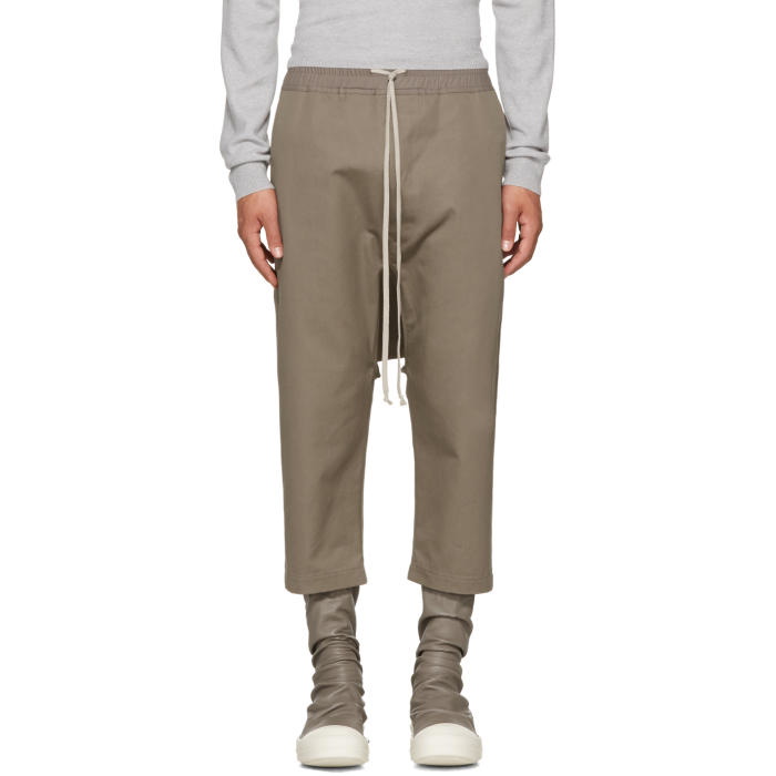 Photo: Rick Owens Grey Cropped Drawstring Trousers 