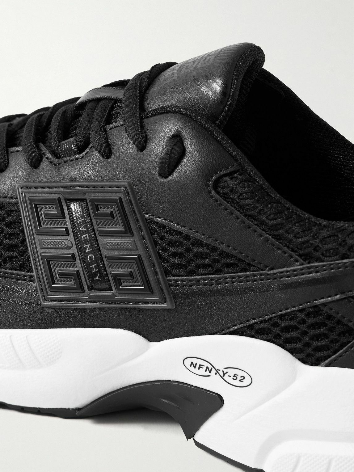 スニーカー Givenchy Black Canvas Rubber And Leather Sneakers 関税&送料込】Givenchy Black Canvas Rubber And Leather Sne