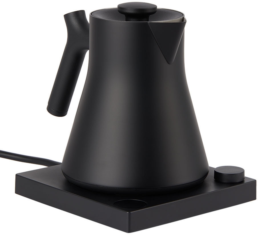 https://cdn.clothbase.com/uploads/65d247c3-aaaf-4316-bb07-52a07e6e3def/black-corvo-ekg-electric-kettle.jpg