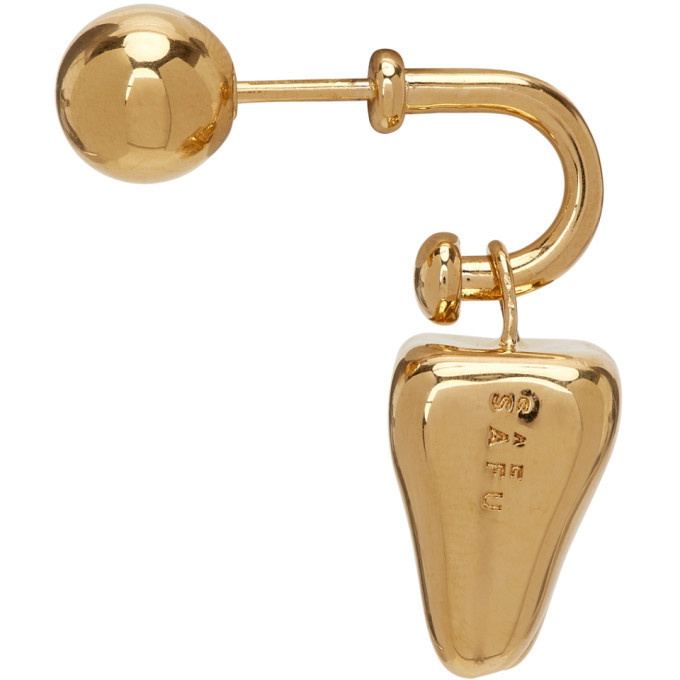 Photo: Safsafu Gold Kawaii Tooth Earring