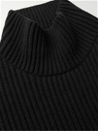 The Row - Manlio Ribbed Cashmere Rollneck Sweater - Black