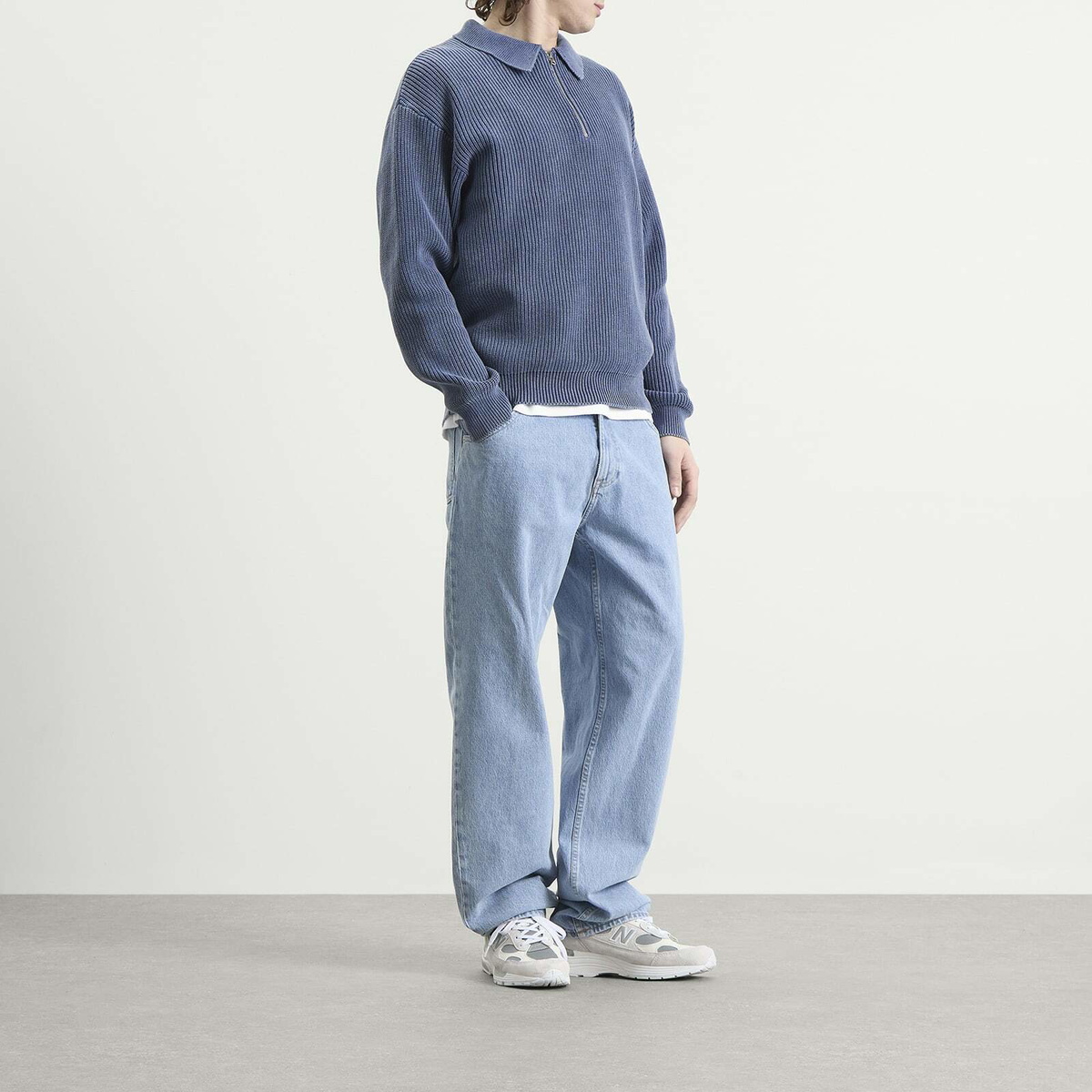 Bound Men's Acid Wash Half Zip Pullover in Navy