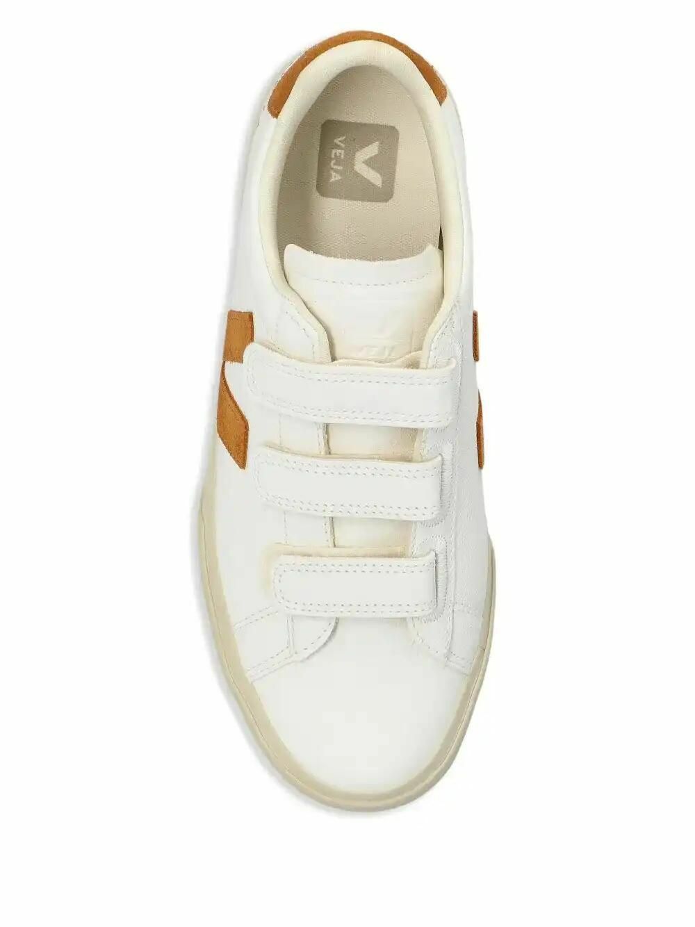 VEJA Recife Sneakers