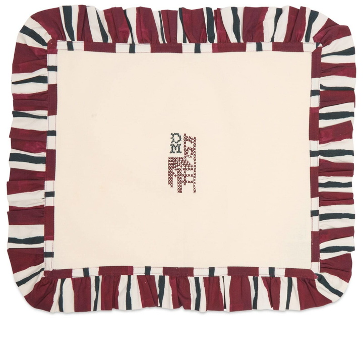 Photo: Damson Madder Women's Placemat Set in Off White 