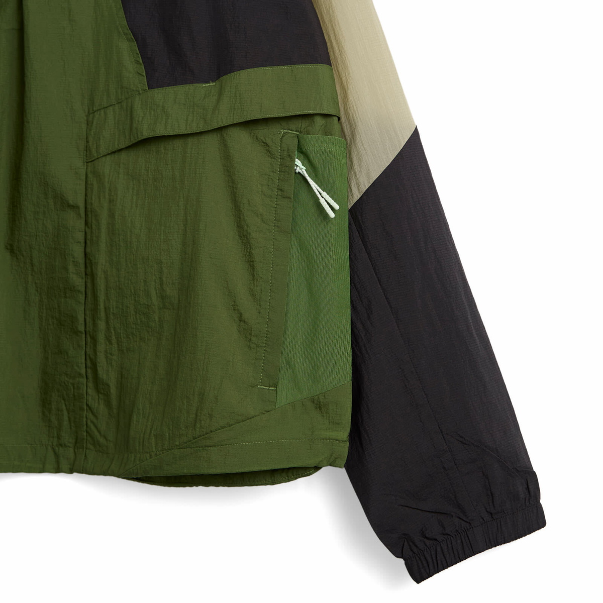 New Balance Better Run Water Resistant Jacket in Garter Snake