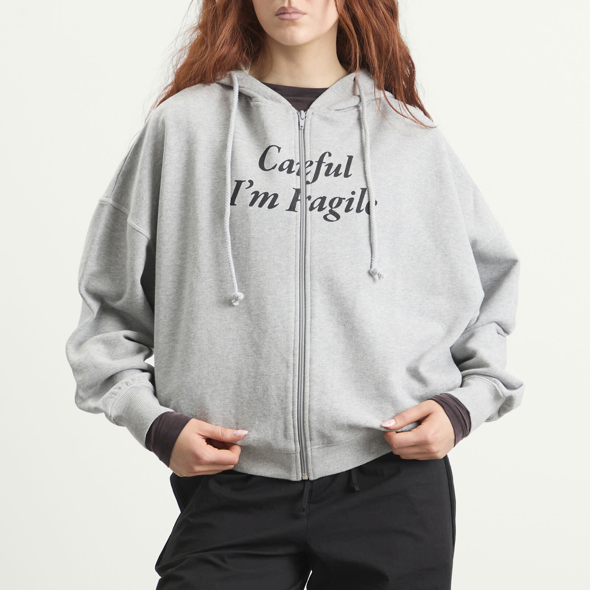 Gimaguas Women's Careful Sweatshirt in Grey
