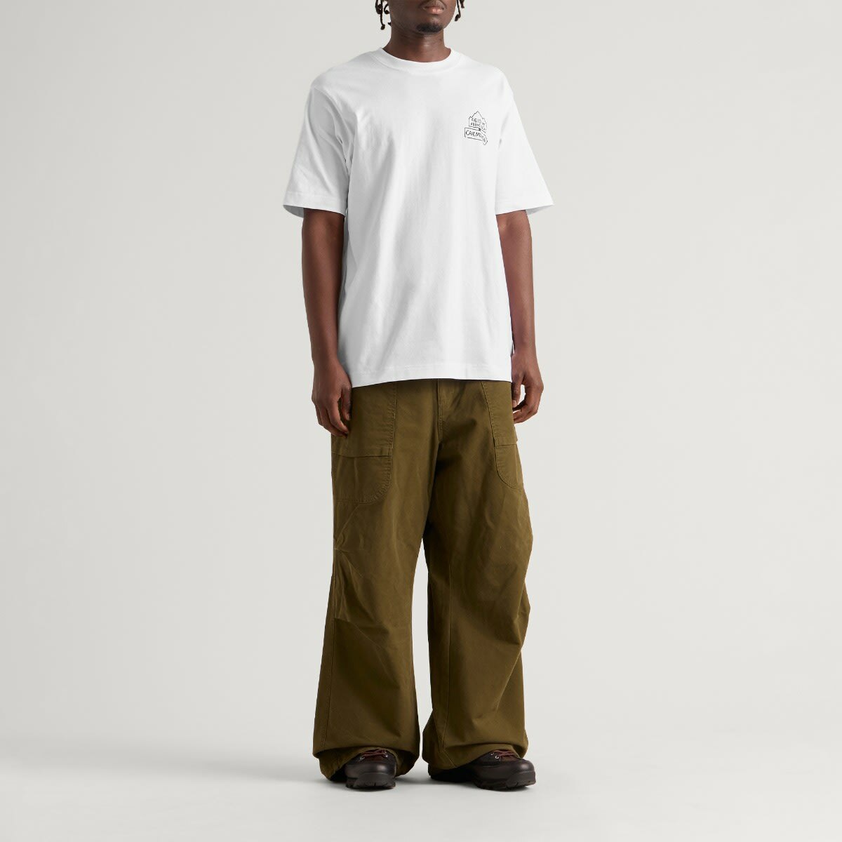 Café Mountain Men's Refuge T-shirt in White