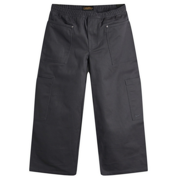 Photo: Nike Utility Pant in Anthracite