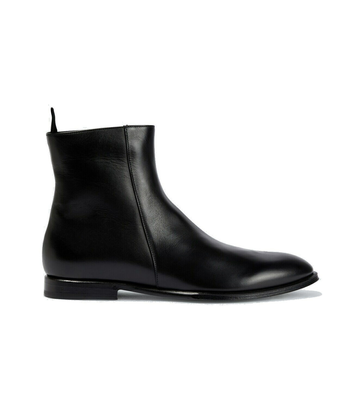 Photo: Dolce&Gabbana - Leather ankle boots