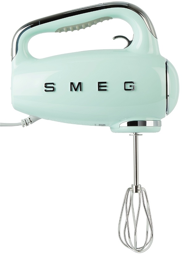 Photo: SMEG Green Retro-Style Hand Mixer