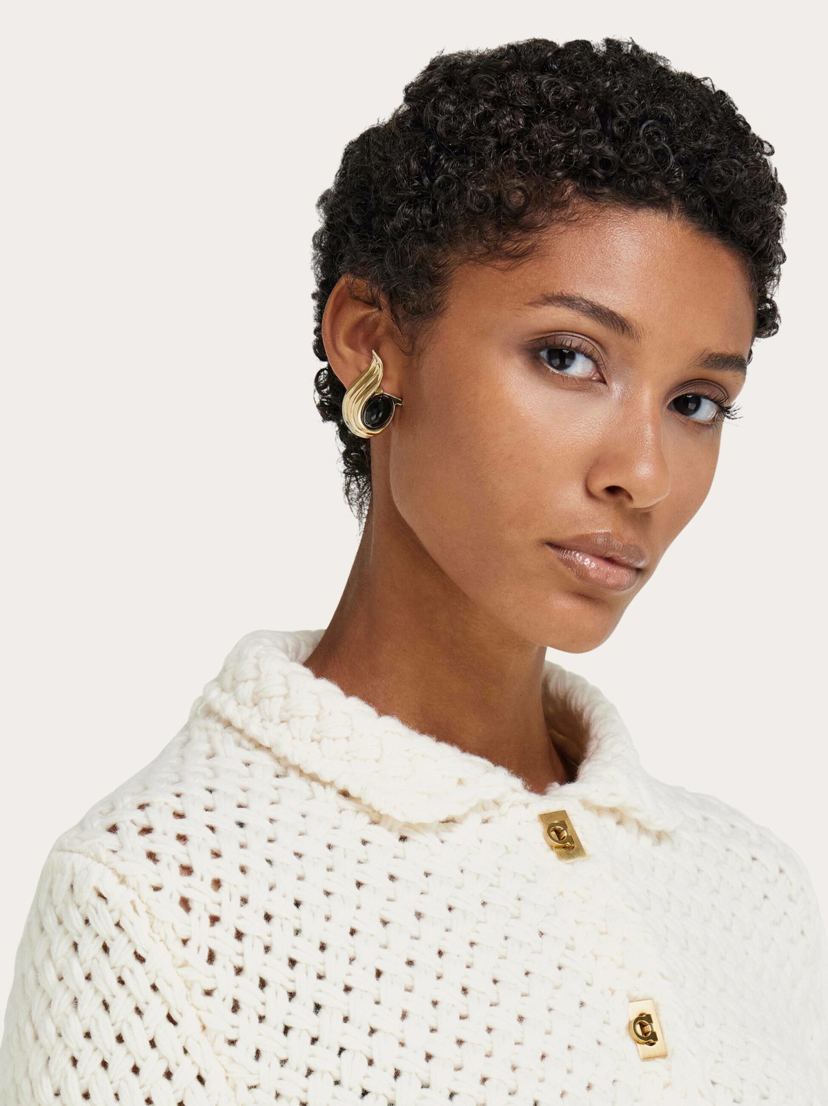 Ferragamo Womens Earrings with gems in Black