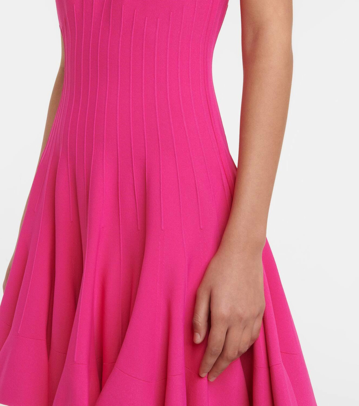 Alexander McQueen Sleeveless knit minidress