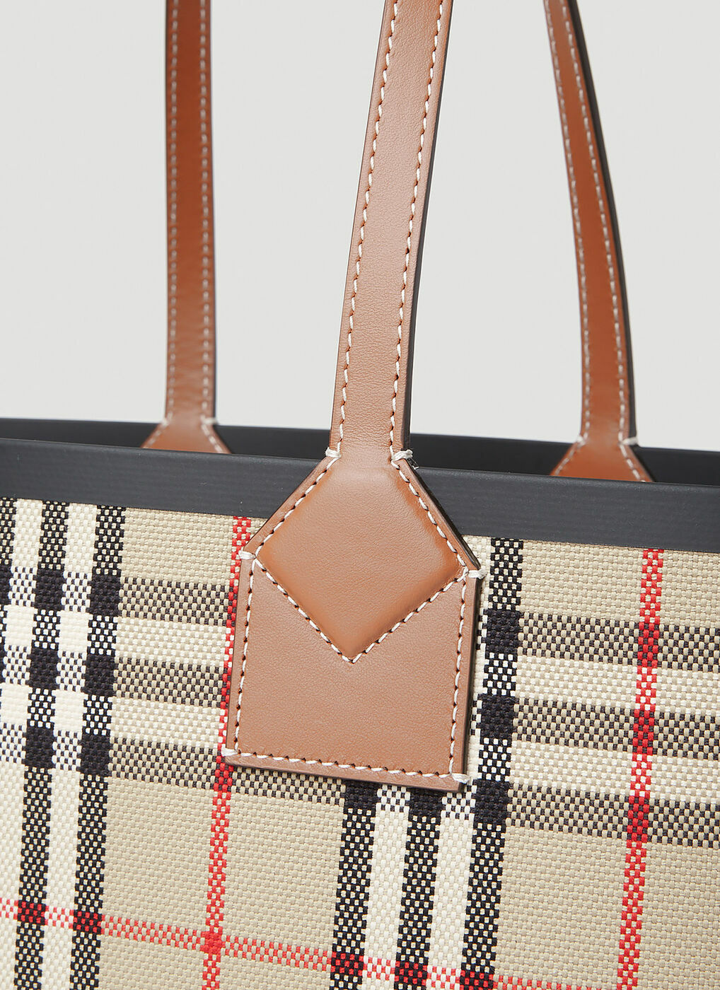 【関税＆送料込み】Burberry Tote Media Check Bags Burberry Check Medium canvas tote bag in multicoloured