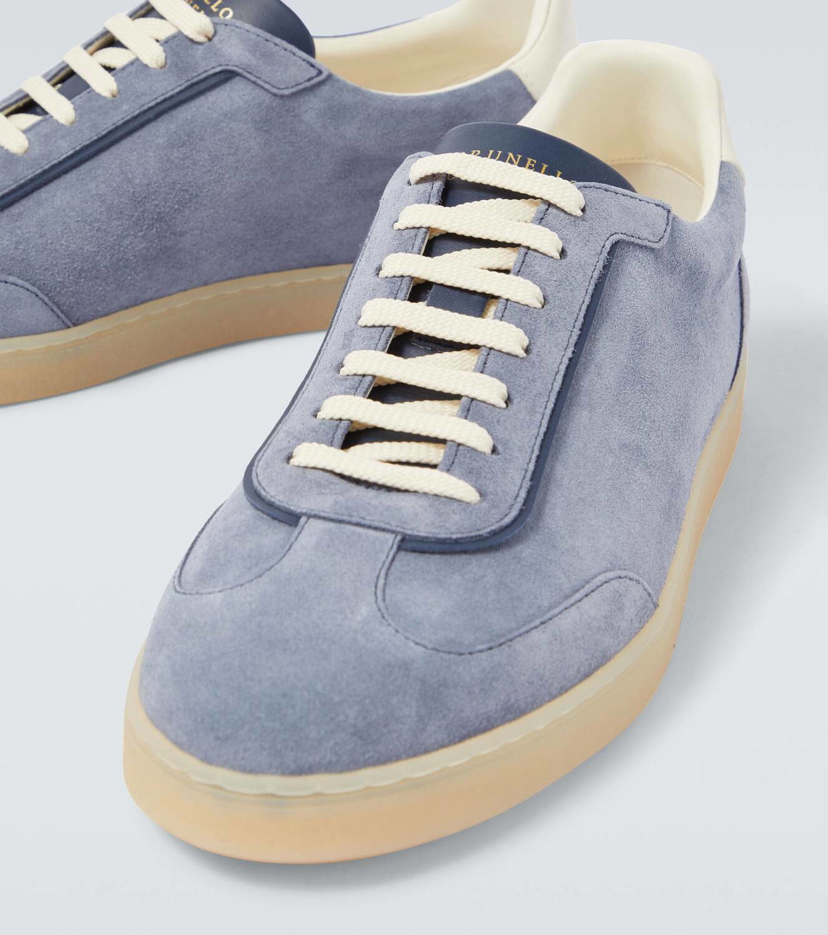 【送料&関税込】Brunello Cucinelli Suede Sneakers 0400022044546_DARKBLUE?wid=600