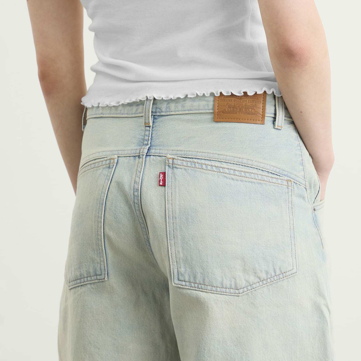 Levi's Women's Super Baggy Jorts in Cielito Lindo