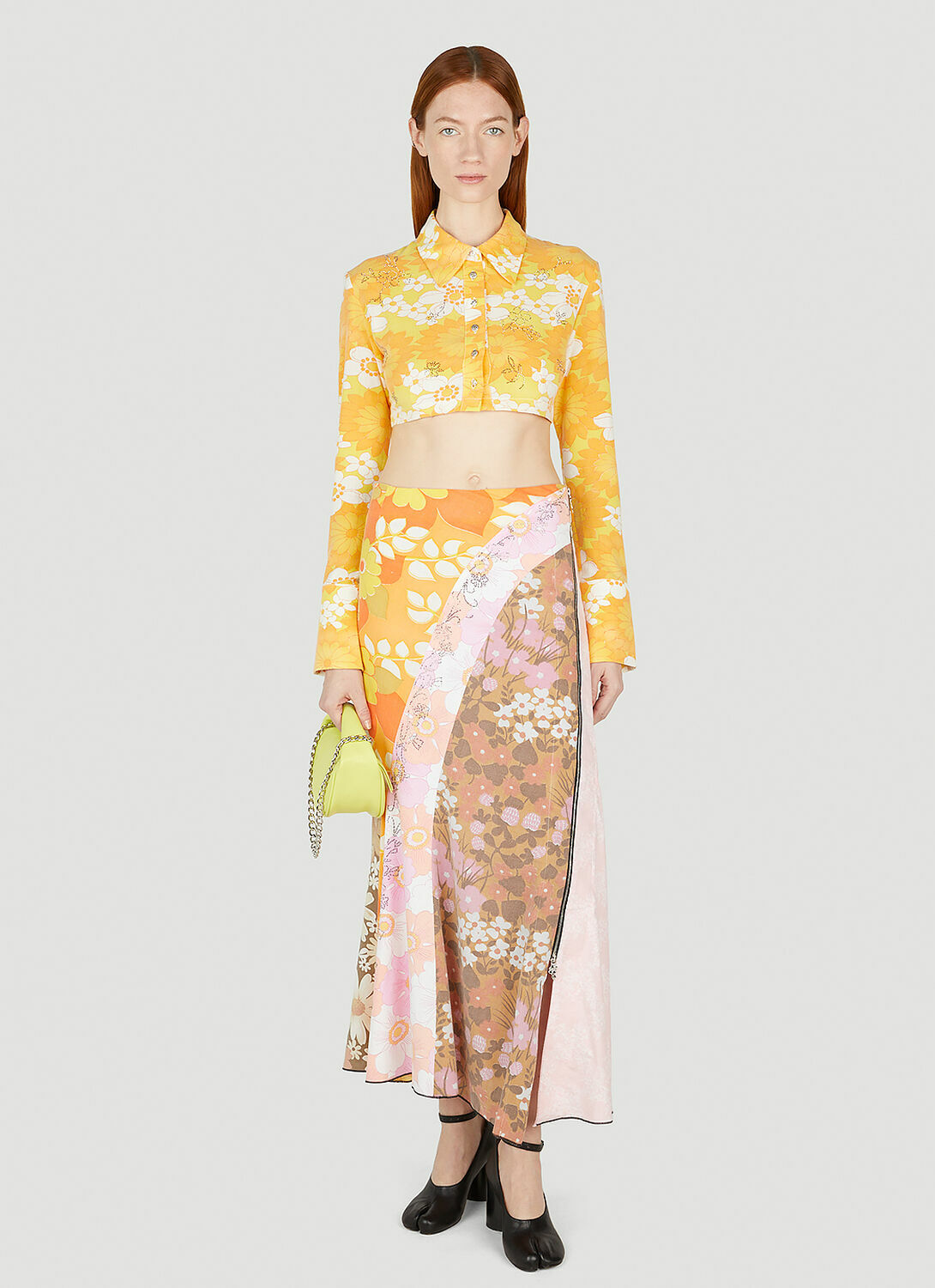Rave Review Sommar Flower Cropped Shirt