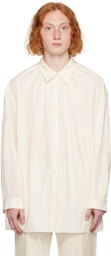 AMOMENTO Off-White Spread Collar Shirt