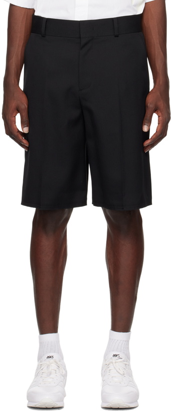 Photo: We11done Black Low-Rise Shorts
