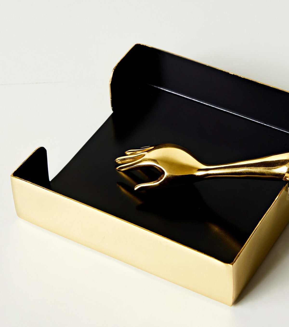 Jonathan Adler Eve napkin holder