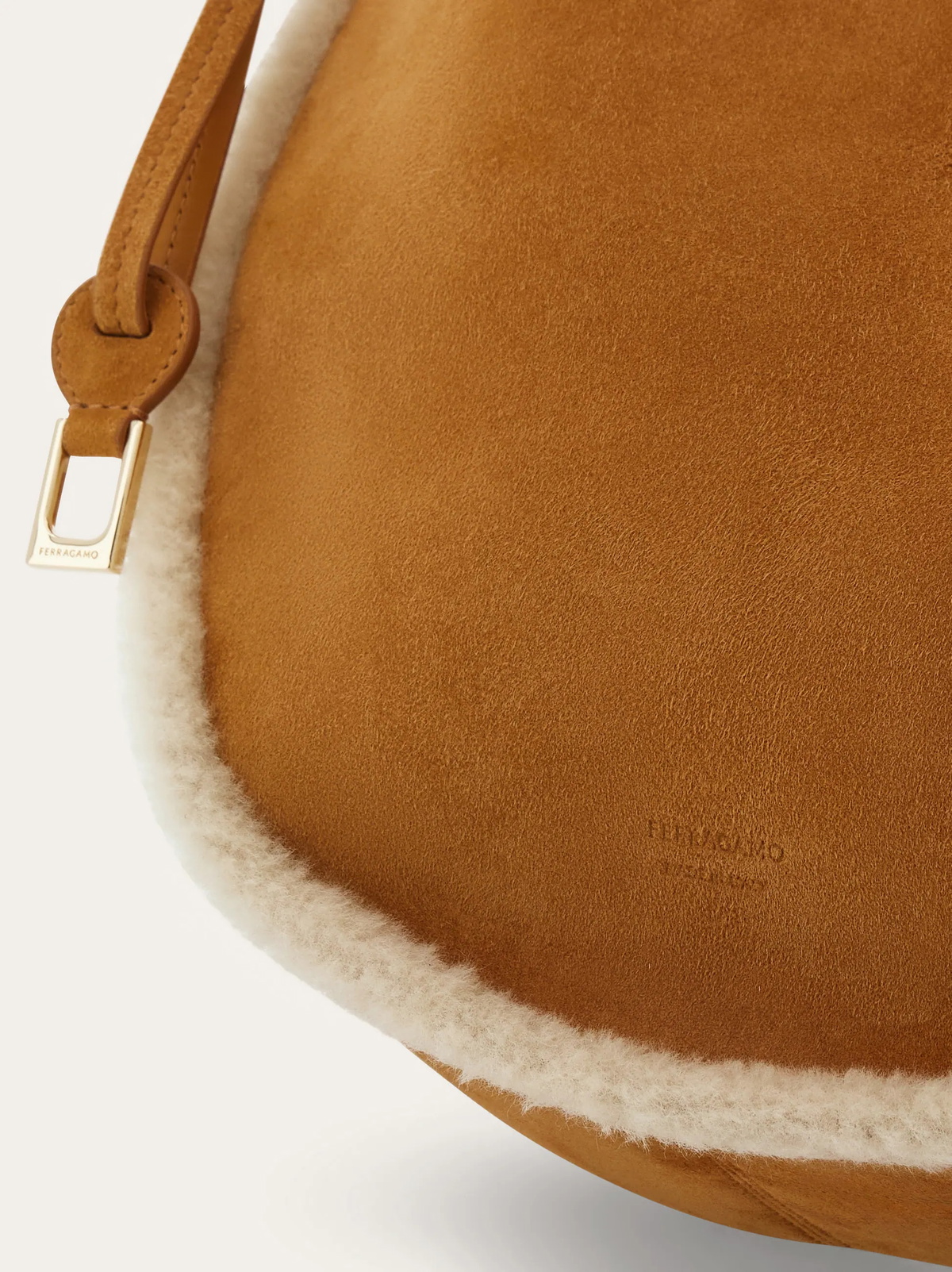Ferragamo Womens Hobo bag (M) in Brown