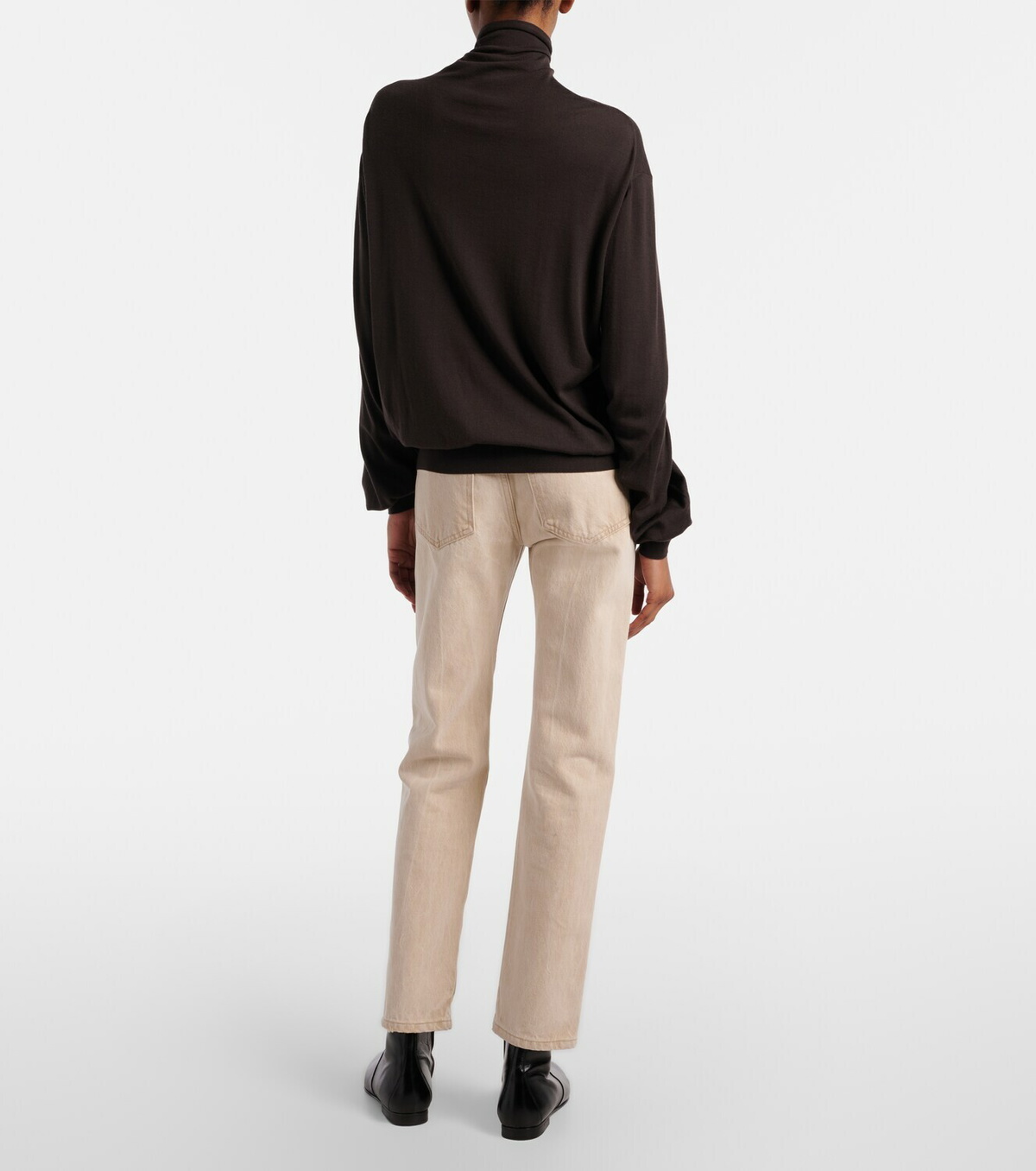 Khaite Finley cropped straight jeans