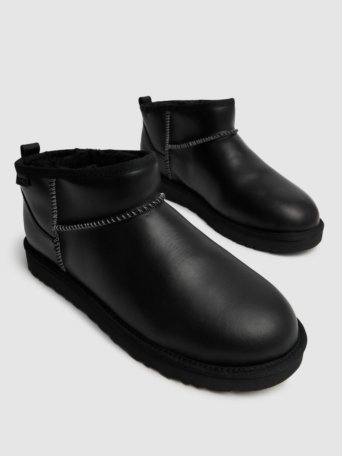 UGG Classic Ultra Mini Lthr Regen Boots Ugg