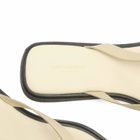 Vagabond Shoemakers Women's Izzy Leather Flip Flops in Off White