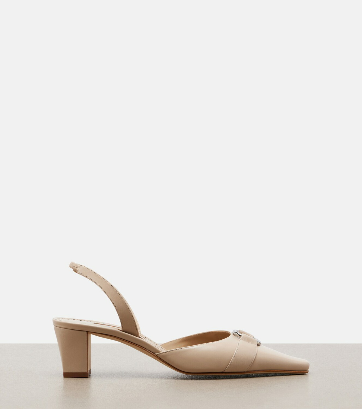 Manolo Blahnik Trixa leather slingback pumps