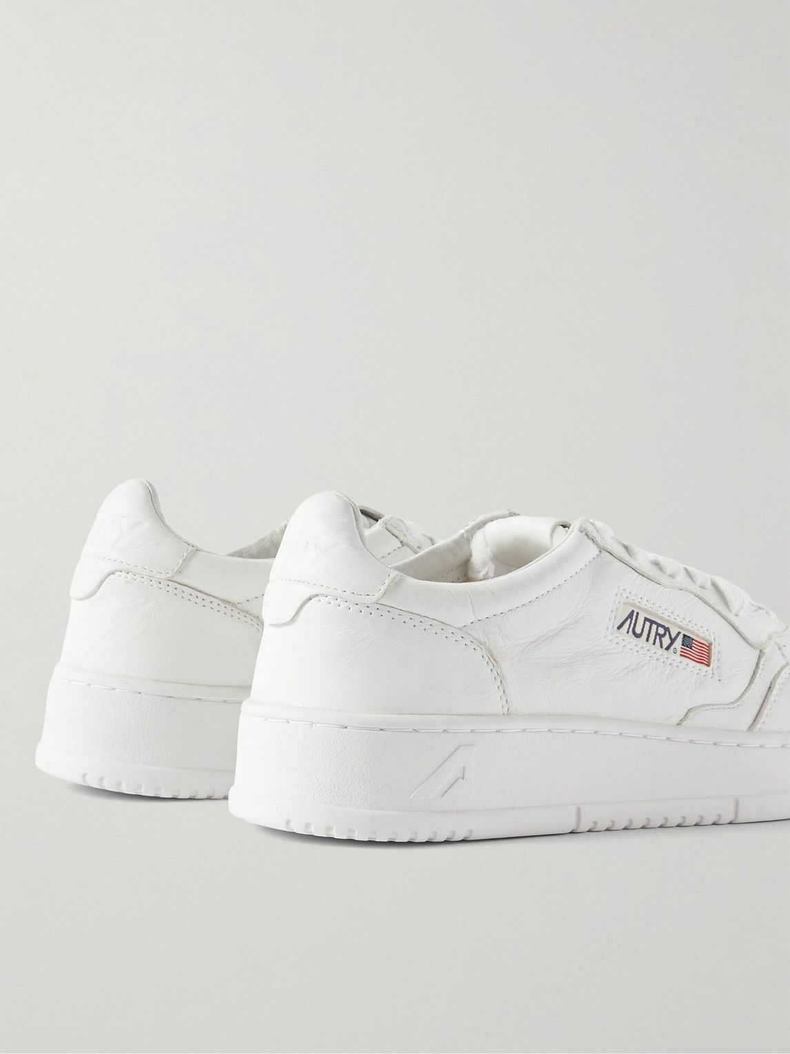 Autry - Medalist Leather Sneakers - White Autry
