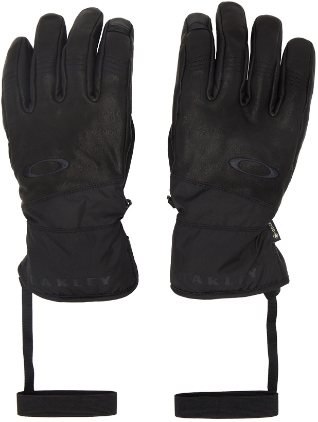 Photo: Oakley Black Ellipse Gloves