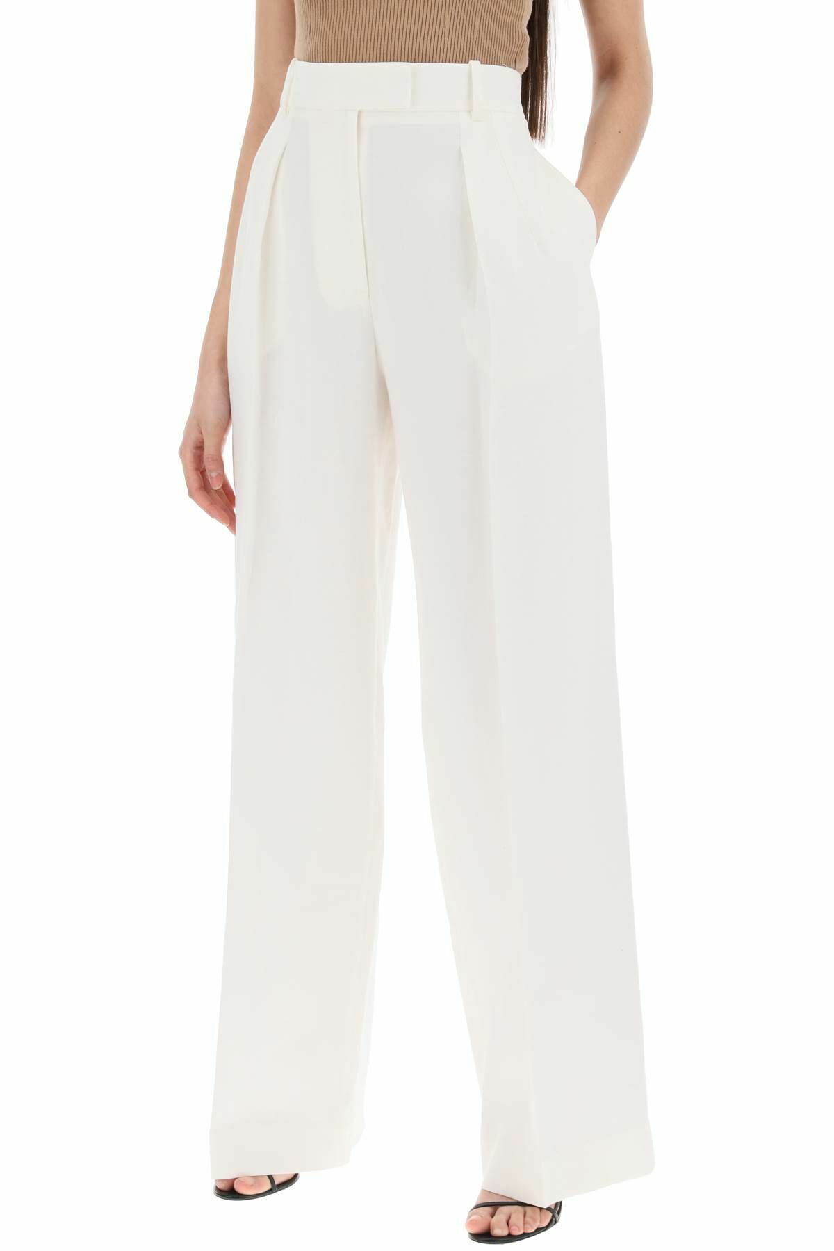 パンツ The Row Antone Trouser The Row Antone Pant in Burgundy | FWRD