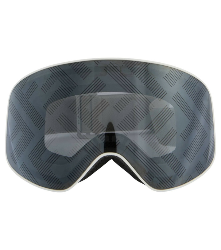 Photo: Fendi Ski goggles