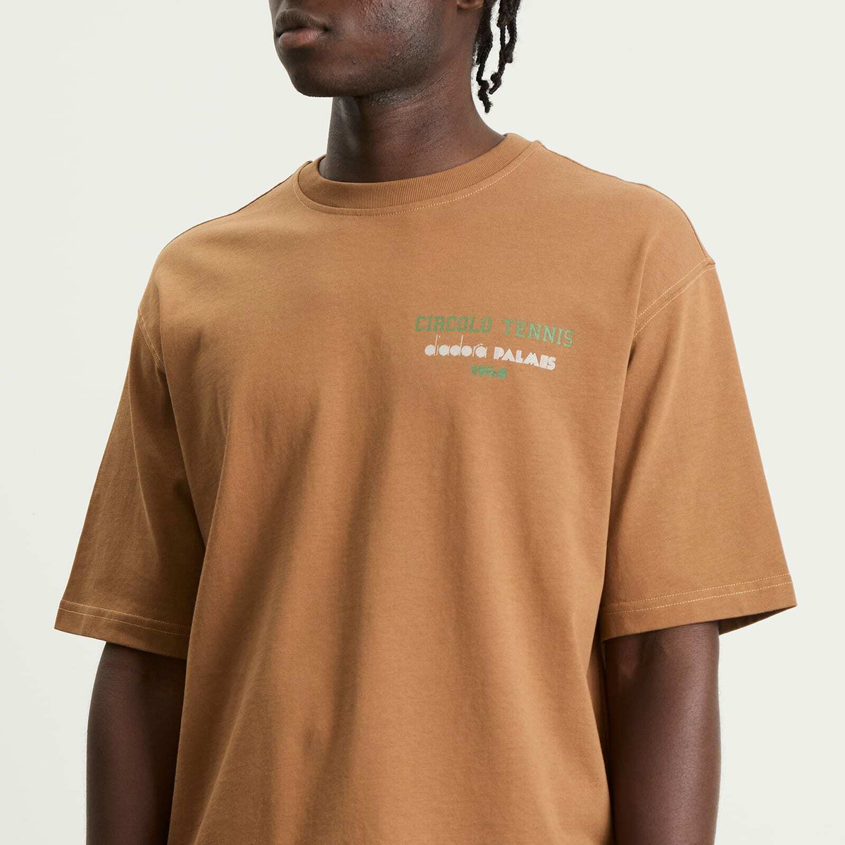 Diadora Men's x Palmes Legcay II T-Shirt in Nuthatch