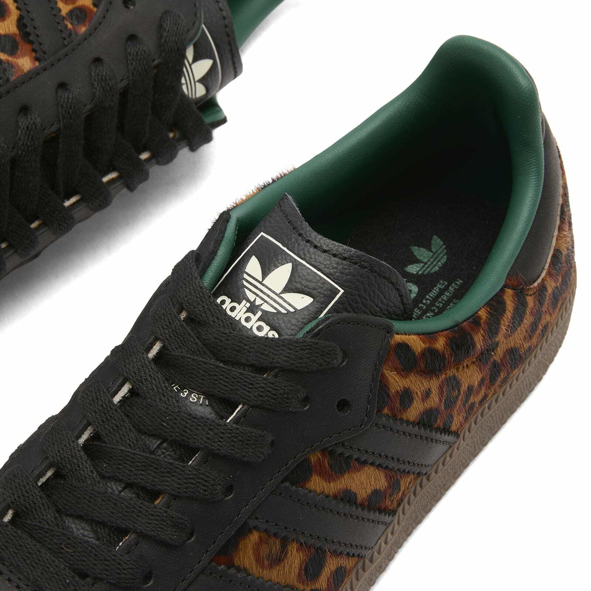 Adidas Samba OG W Sneaker in Black/Green/Cream White adidas Adidas Samba OG W Sneaker in Black/Green/Cream White adidas
