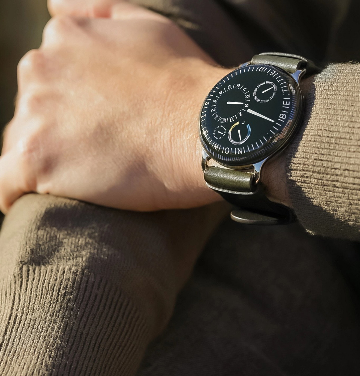 Ressence - Type 3X Limited Edition Automatic 44mm Titanium and Leather Watch - Black