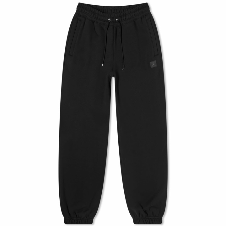 Photo: Air Jordan Women's Fleece Pant in Black