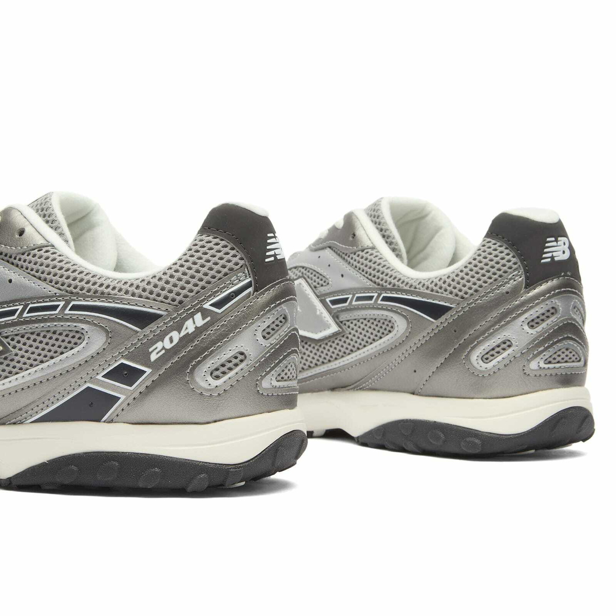 New Balance 204L Sneaker in Dark Silver Metallic/Slate Grey