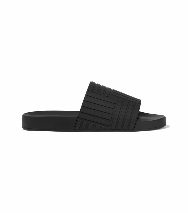 Photo: Bottega Veneta - Rubber slides