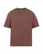 Guess Mens T-shirt in Brown