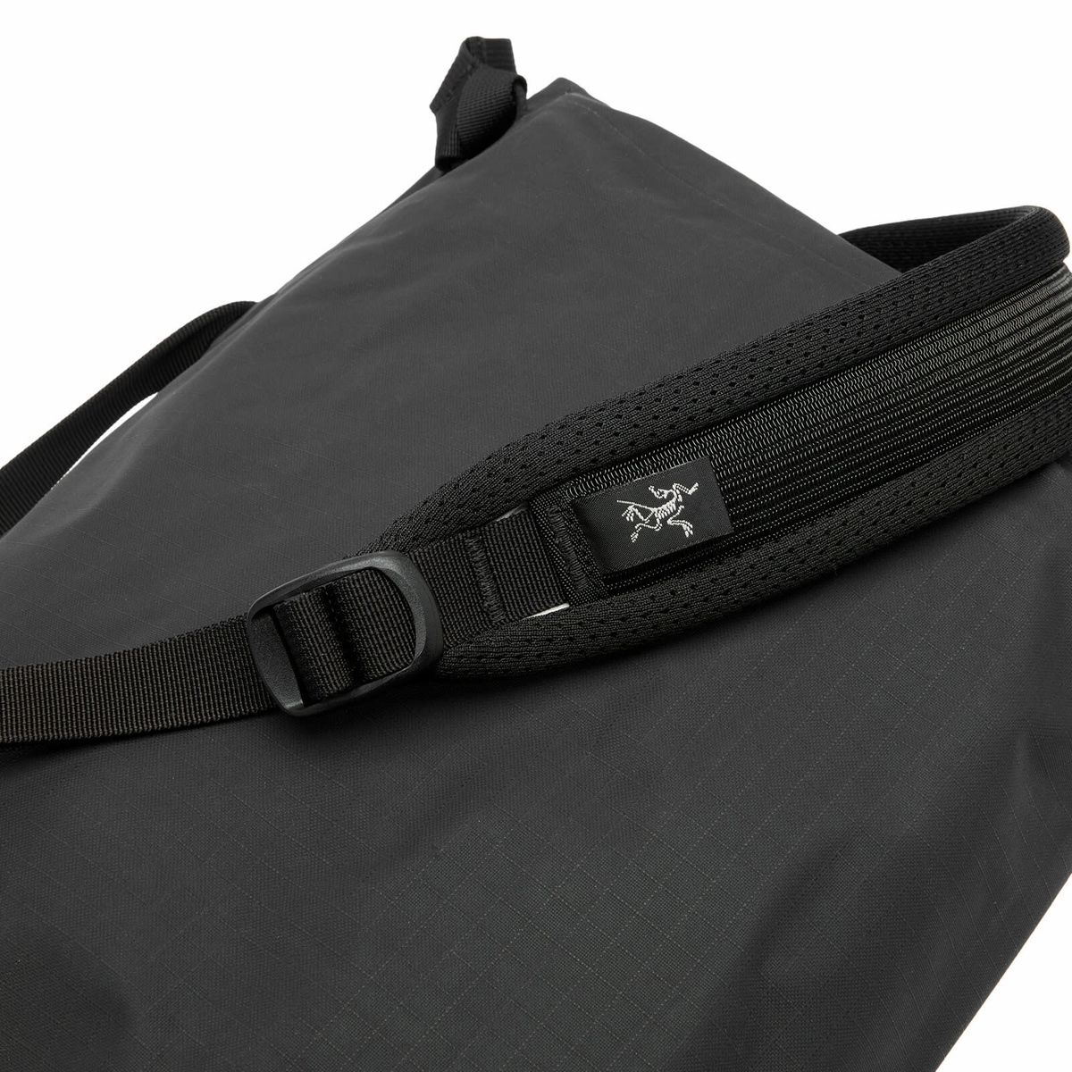 Arc'teryx Granville Shoulder Bag in Black Arc'teryx