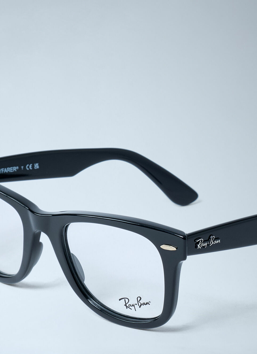 Ray-Ban Wayfarer Ease Glasses