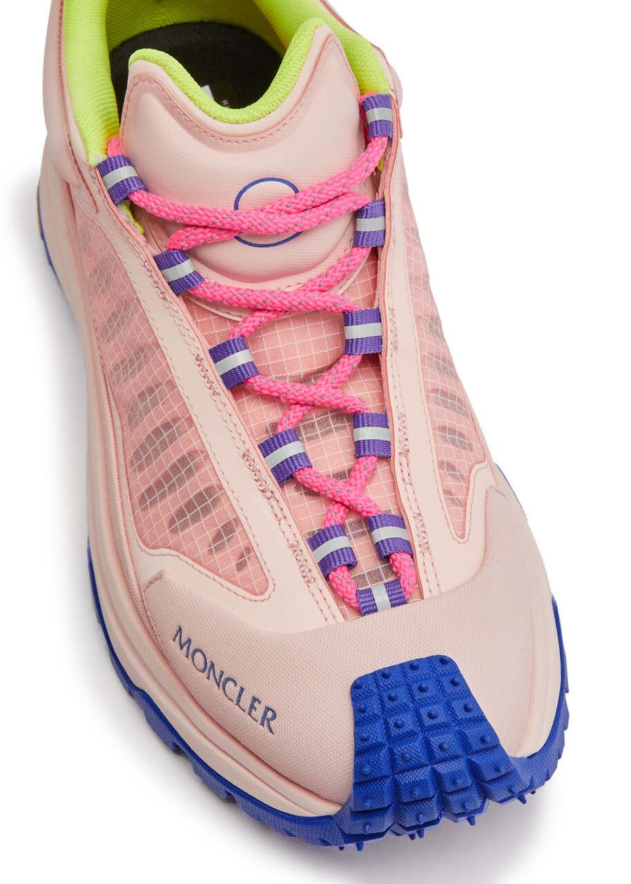 Moncler Trailgrip Lite Panelled Gore-Tex Sneakers Pink