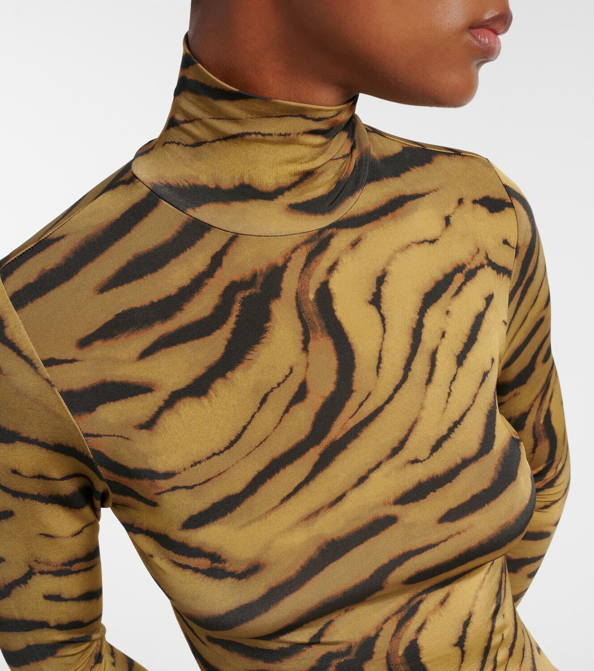 ganni-tiger-print-jersey-top-ganni