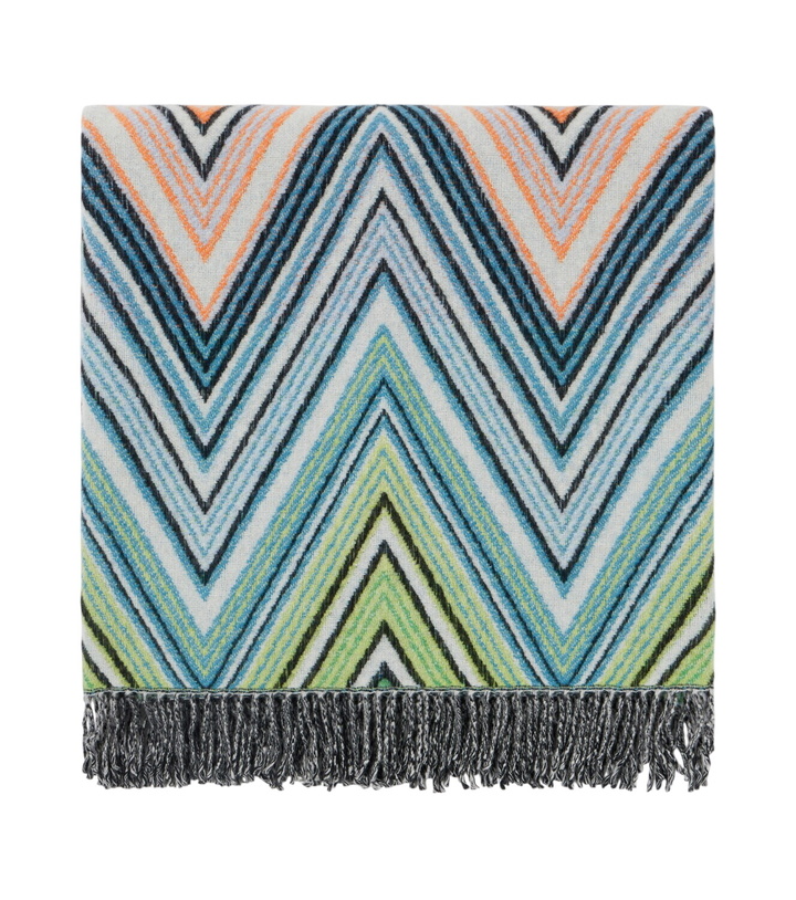 Photo: Missoni Plume Zig Zag wool-blend throw