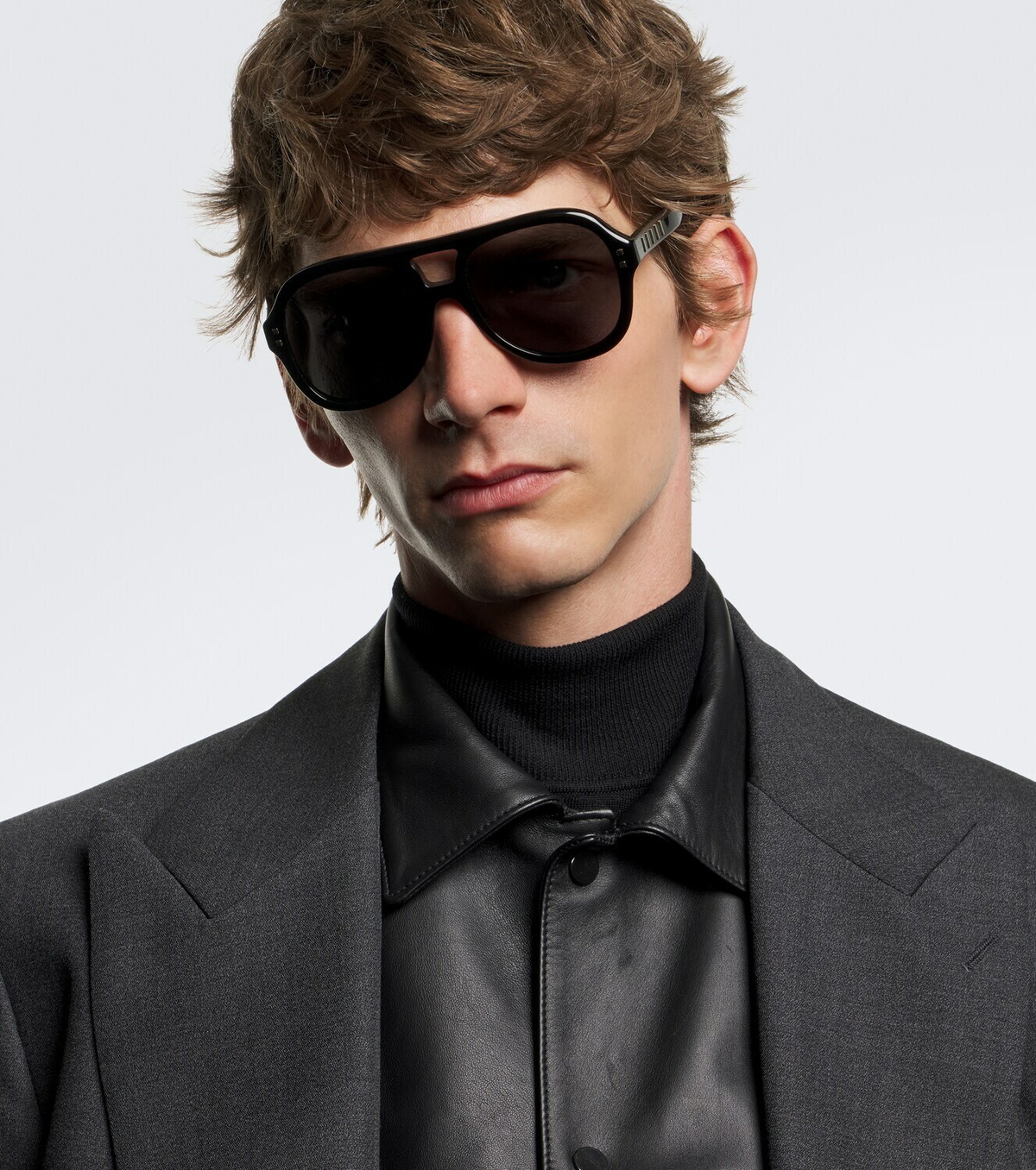 Fendi Fendi Five Sisters navigator sunglasses