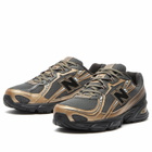 New Balance 740 Sneaker in Black