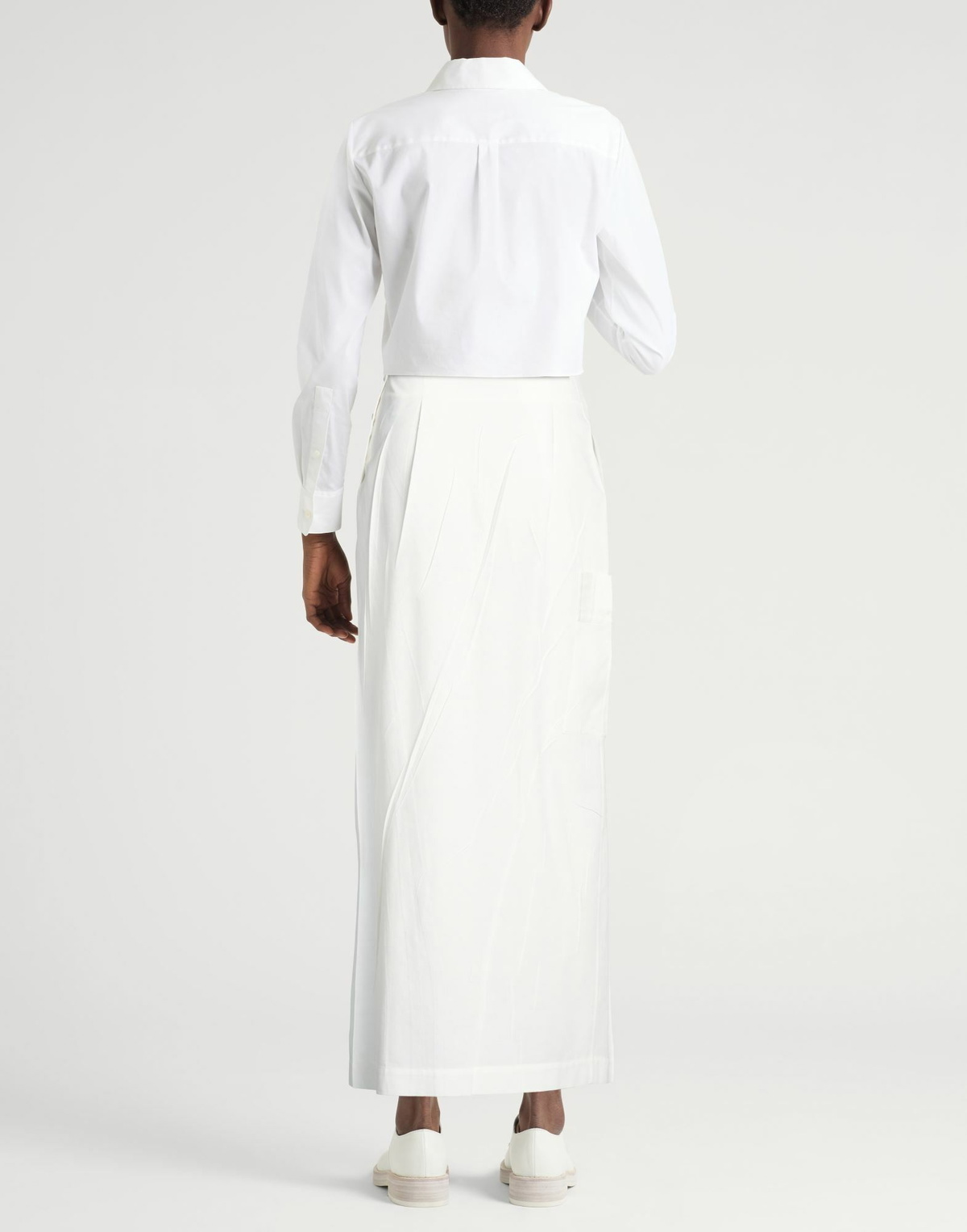 Issey Miyake Womens Maxi skirt in White