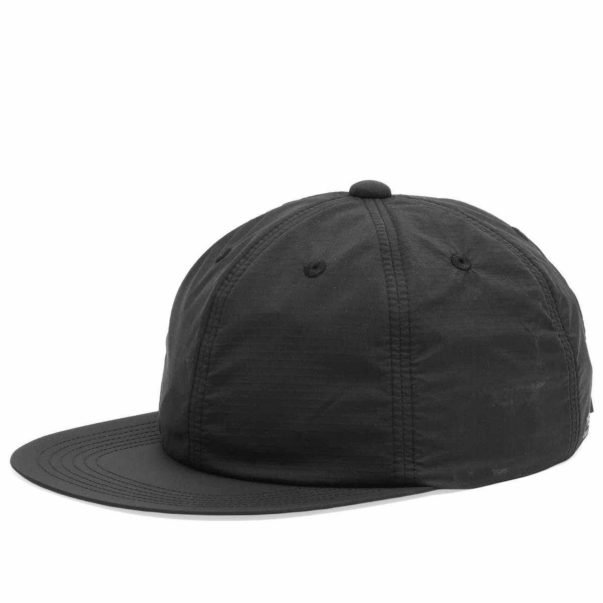 DAIWA Men's Tech Travel 6-Panel Cap in Black 