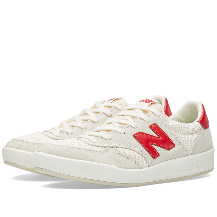 Photo: New Balance CRT300WR