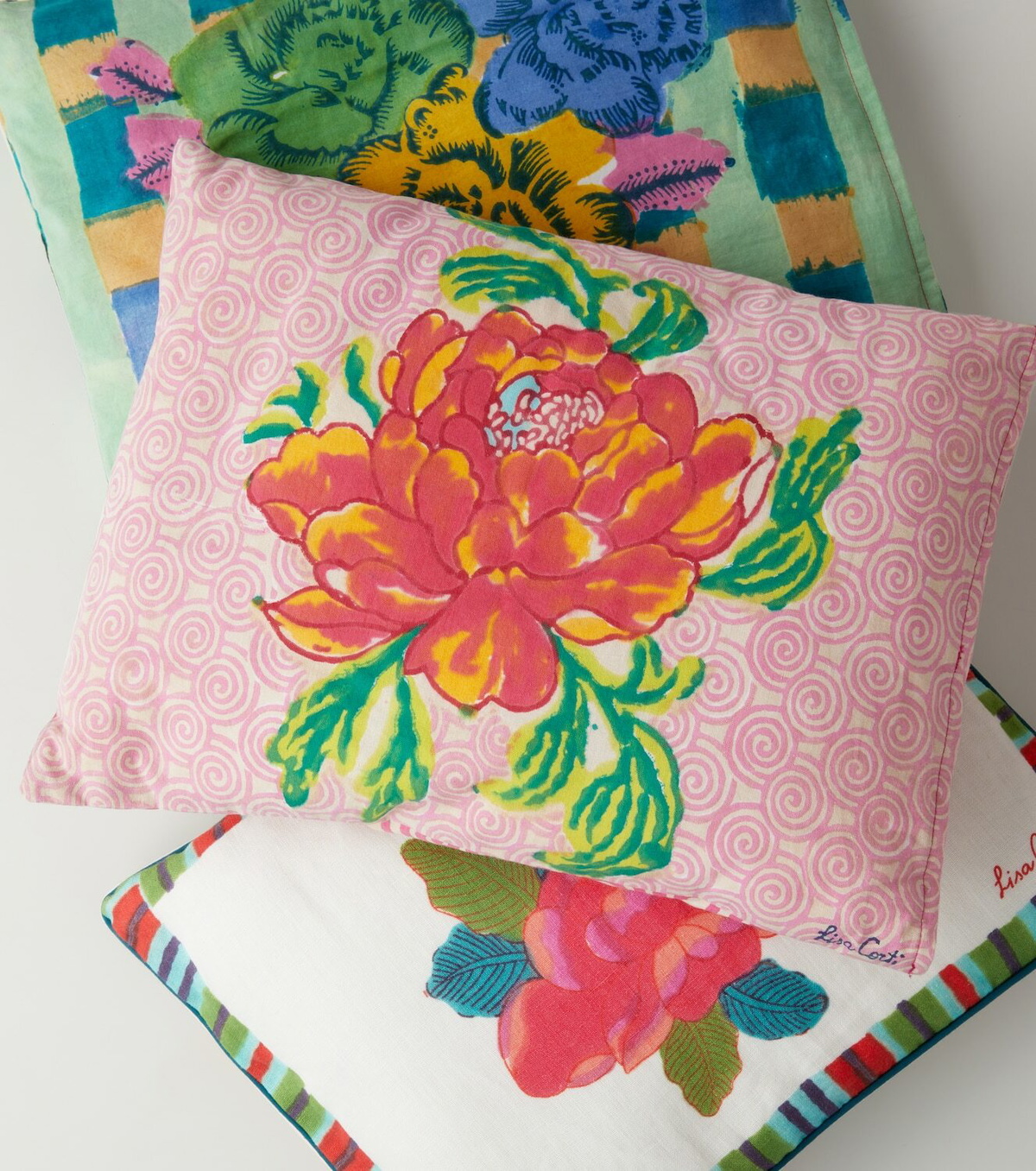 Lisa Corti Royal Palace rectangular linen cushion